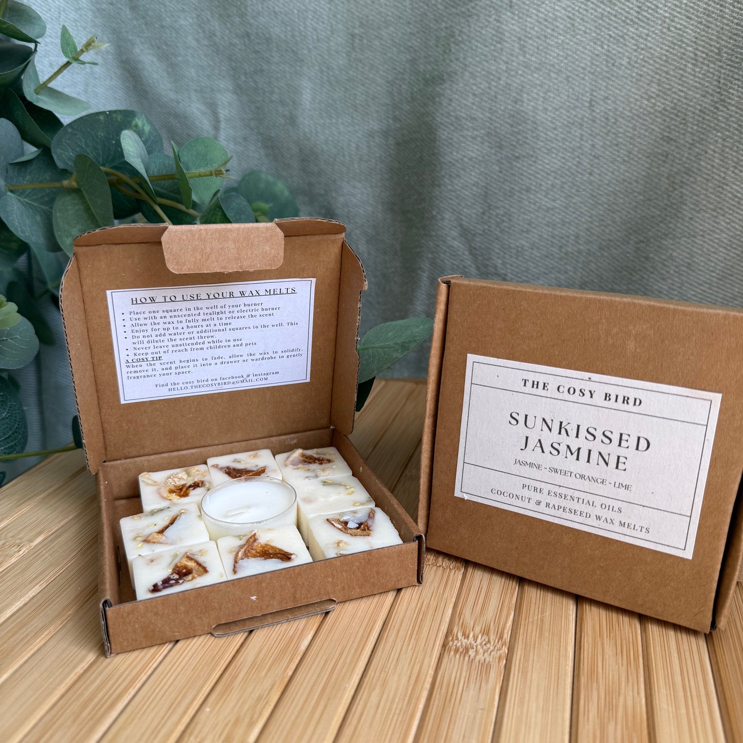 Sunkissed Jasmine Essential Oil Wax Melts | Luxury Floral Home Fragrance | 8 Wax Melt Squares