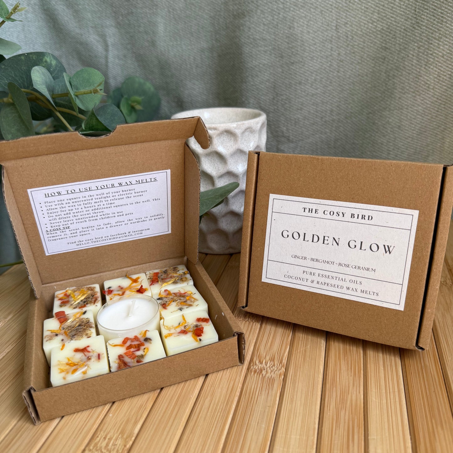 Golden Glow Essential Oil Wax Melts | Botanical Home Fragrance | 8 Wax Melt Squares